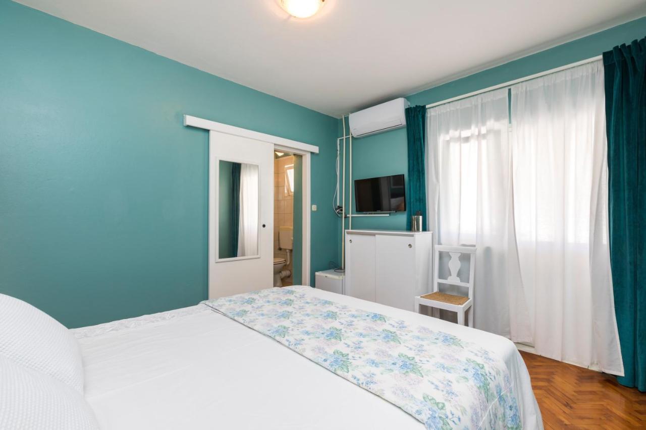 Alaburic Rooms & Apartment Mali Lošinj Exterior foto