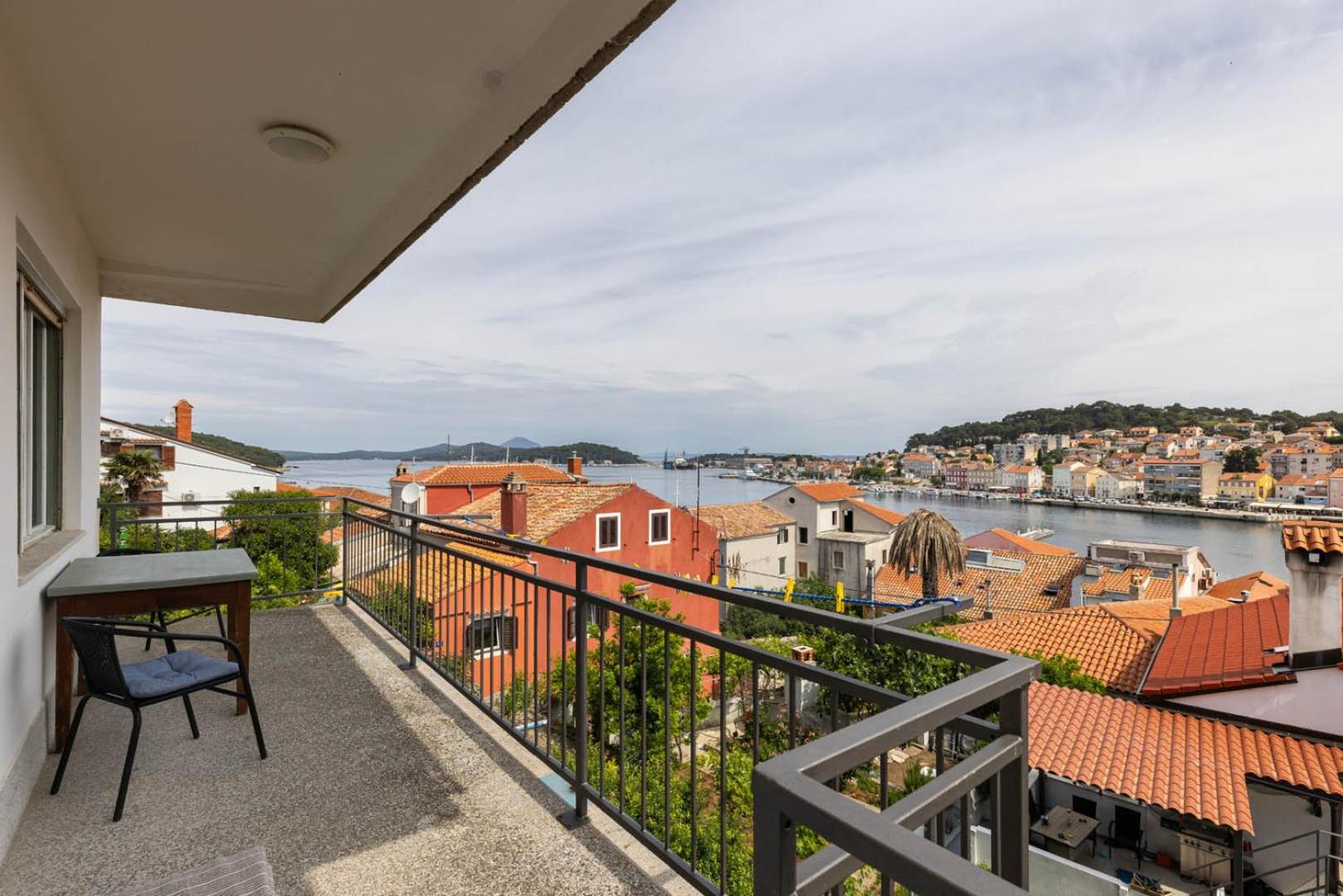 Alaburic Rooms & Apartment Mali Lošinj Exterior foto
